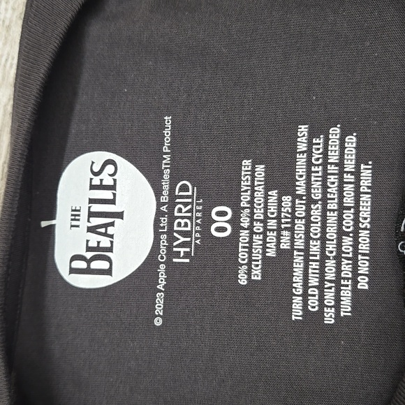 Torrid The Beatles Dark Grey Band Tee - Picture 7 of 9